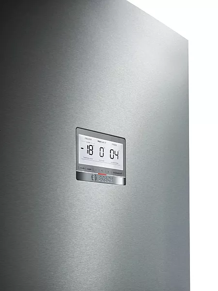 Per Touch Display in der Gerätetür kann die Temperatur im Kühlschrank bequem gesteuert werden.