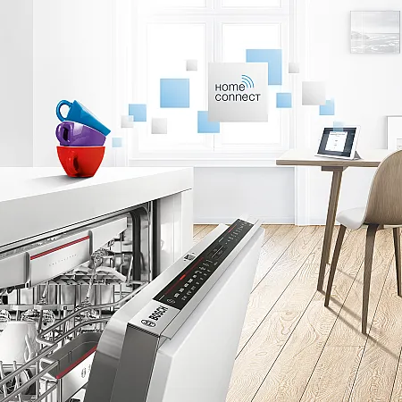 Bosch Home Connect lässt Ihren Geschirrspüler smarte Entscheidungen treffen, Sie sparen Zeit, Energie und Geld.