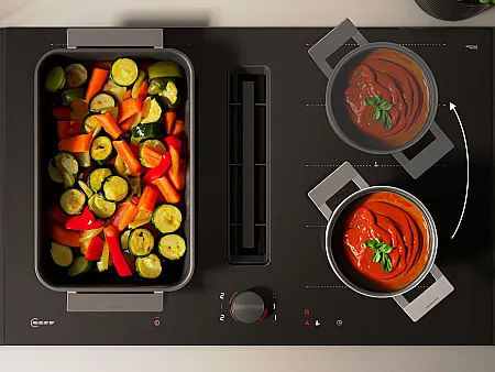 NEFF Collection Kochfeld in mattschwarz mit XL Flexzone