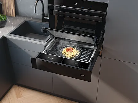 Siemens Dampfschublade wärmt Gerichte auf