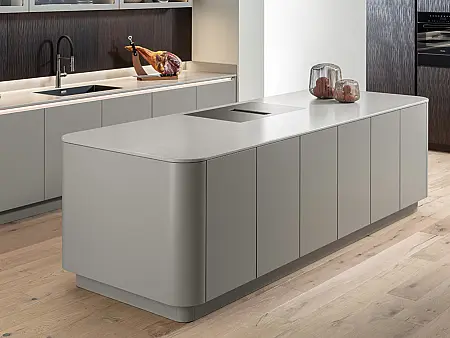 Abgerundete Kücheninsel von Rempp Küchen