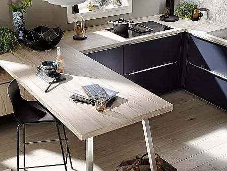 Inspiration Home-Office: Küchenarbeitsplatte als Arbeitsplatz