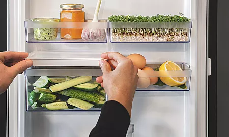 Kühlschranktür mit NEFF Flex Cooling Ordnungssystem