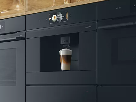 Kompakter Einbau-Kaffeevollautomat von Bosch