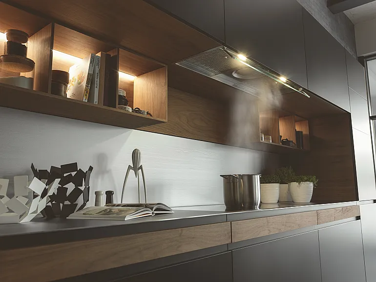 Küchenrückwand aus Edelstahl passend zur Arbeitsplatte