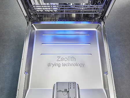 Geschirrspülmaschine mit Zeolith Trocknung