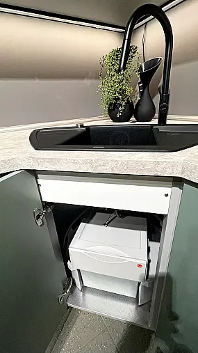 Stilvolle U-Küche im Landhausstil