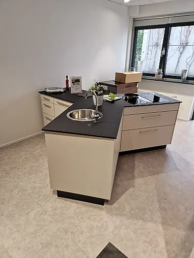 Sterninsel kann umgebaut werden ==> PREISHAMMER ==> NUR 9.849,-- €