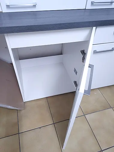 Aussellungsküche / weiß matt/ kompl. mit Softclose/ Nr.05