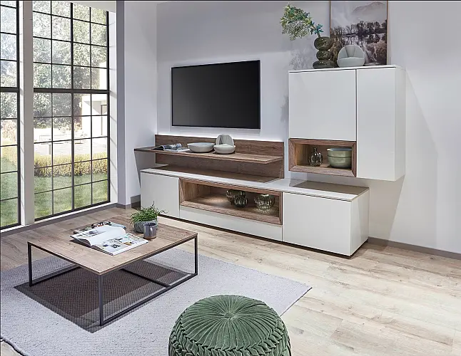 Exklusive Wohnwand / TV-Board / Media-Wand - Messestück - LED-Beleuchtungen - Couchtisch