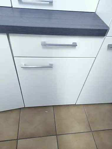 Aussellungsküche / weiß matt/ kompl. mit Softclose/ Nr.05