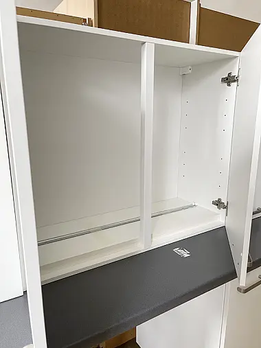 Küchenzeile  /Front  Weiß Matt/ Express Nr.14 / Ausstellungsküche
