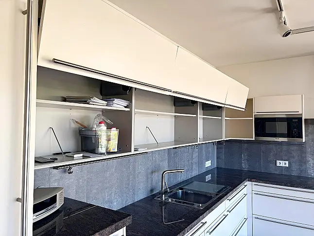 Miele Küche (Warendorf) mit Miele Elektrogeräten im Kundenauftrag