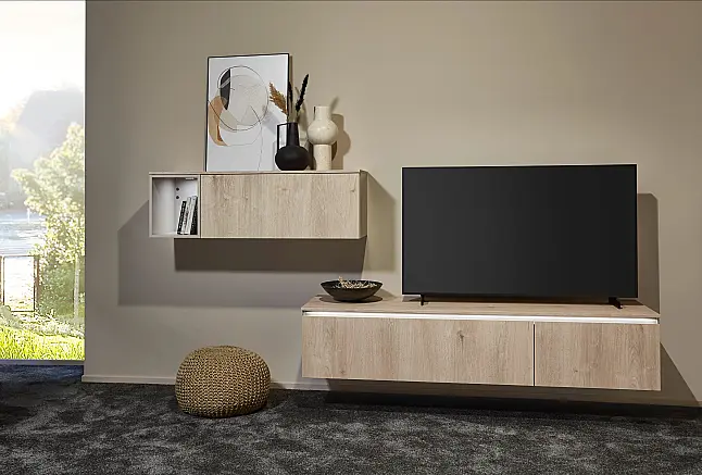 Exklusive Wohnwand / TV Board - LED-Beleuchtungen