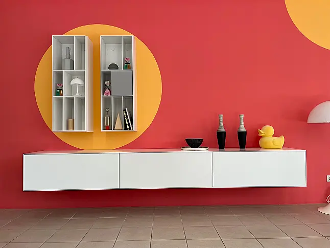 Hängesideboard Wandkomposition