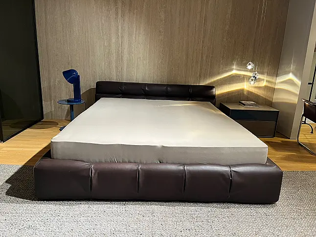 Lederbett inkl. Lattenrost und 7-Zonen-Taschenfederkern-Matratze