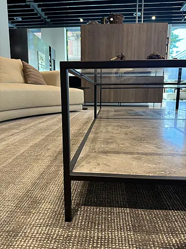 Modell Quadrato Espositore