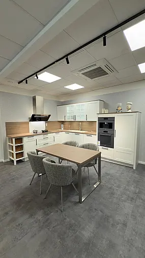 Exklusive Landhausküche zum Top-Preis