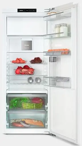 Einbaukühlschrank 140cm, mit Gefrierfach
