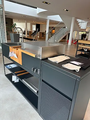 Outdoor Kitchen Frame