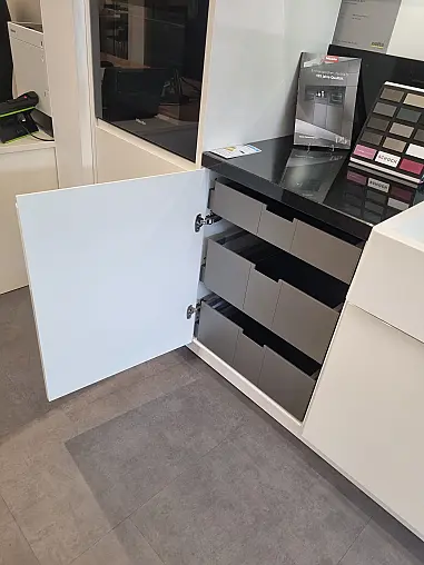 Alphalack Küche