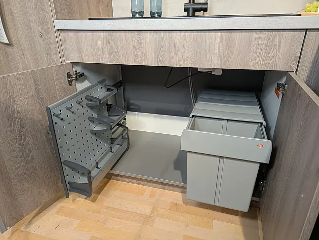 L-Küche mit Bosch Markengeräten
