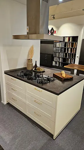 Moderner Landhausstil mit Rahmenfronten