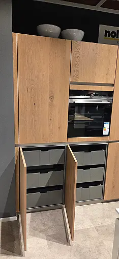 Nova Lack Weiß Hochglanz Kombiniert mit der Tavola Eiche Pinot