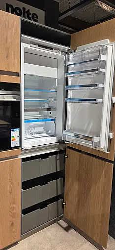 Nova Lack Weiß Hochglanz Kombiniert mit der Tavola Eiche Pinot