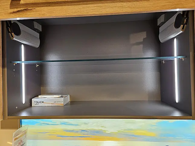 Moderne U - Küche mit angebauter Insel rechts