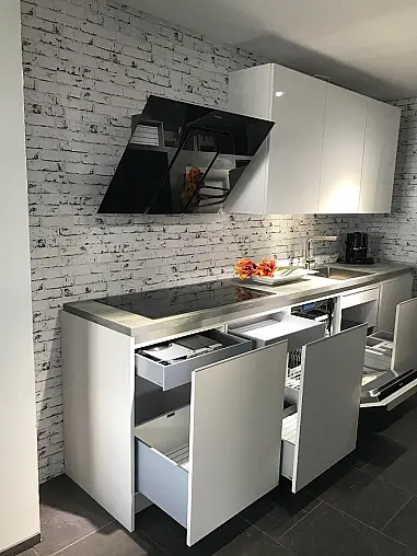 Musterküche SLC sterlinggrau samtmatt Lack