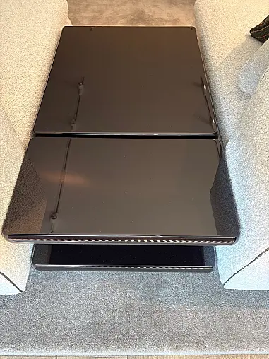 Ecksofa mit Sofatisch