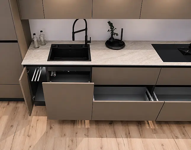 TOP-MIELE-GERÄTEAUSSTATTUNG mit Backofen, Dampfbackofen und Kaffeevollautomat! berbel Muldenlüfter mit permalyt-Filter &amp; Induktionskochfeld! Komfortabel höher platzierter Geschirrspüler! Weinklimaschrank &amp; großer Kühlschrank mit 4-Sterne-Gefrierfach!