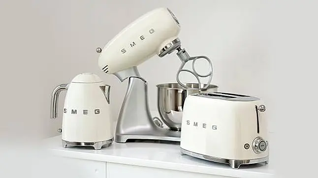 Back to the 50 apparatuur van Smeg
