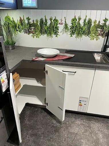 Koje 02 U- Küche weiß HG