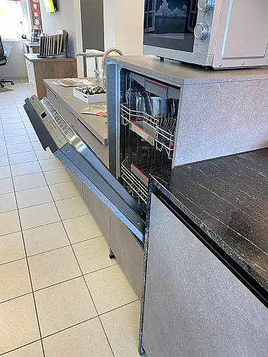 Traummusterküche mit vielen Highlights