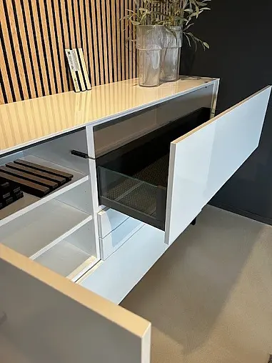 Highboard Ballerina