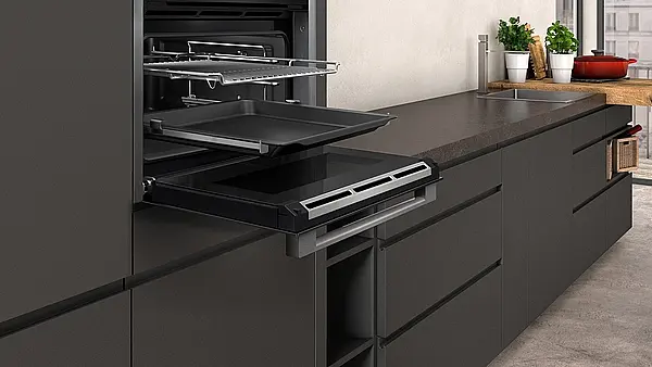 Einbau-Backofen mit Dampfunterstützung