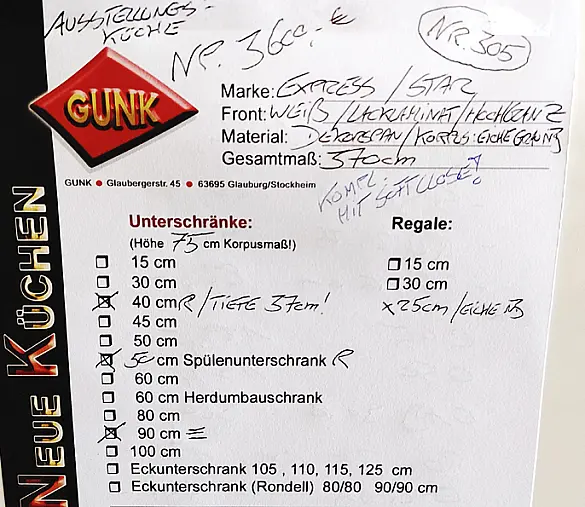 Ausstellungsküche / weiß / Lacklaminat / Hochglanz/ Küche Nr. 305