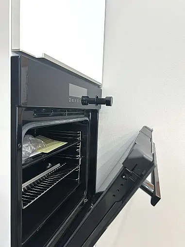 Marken Einbauküche, Küche Weiß Hochglanz, komplett mit E-Geräten, Sofort Verfügbar!