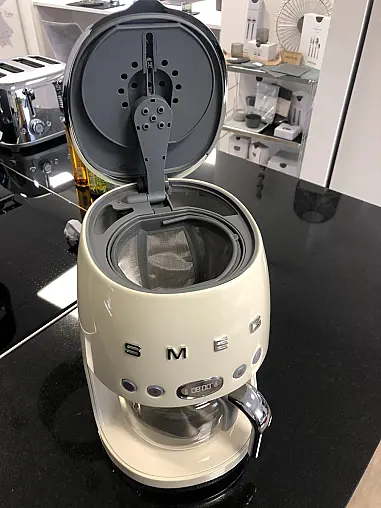 Smeg Filter-Kaffeemaschine