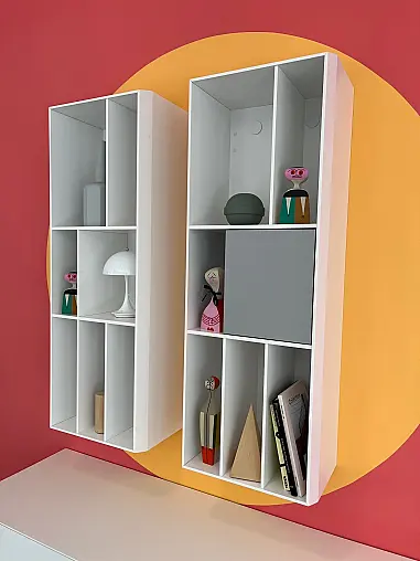 Hängesideboard Wandkomposition