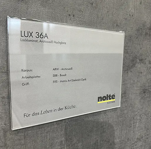 Grifflose NOLTE LUX  Küche Siemens Geräte! NEUE Einbauküche!