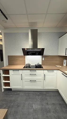 Exklusive Landhausküche zum Top-Preis