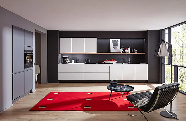 Moderne Küche mit Bosch-Geräten