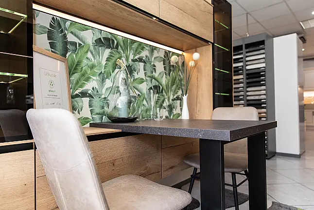 moderne Küche in Holz-Optik (Nr.12)