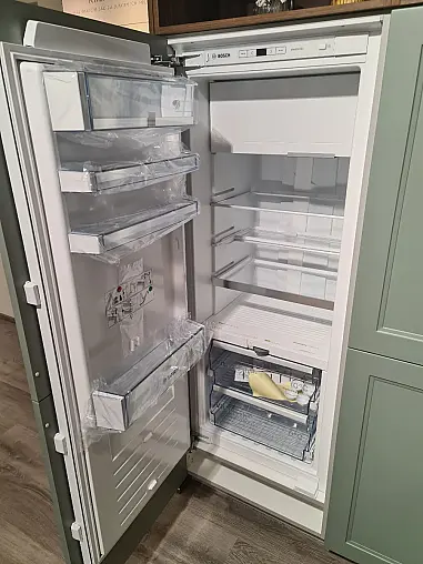 Koje 6 Nobilia Cascada mit Zanussi Geräten