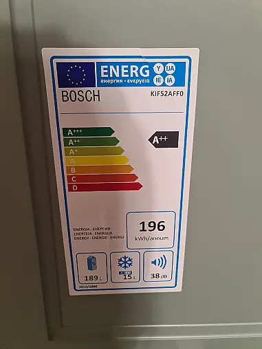 Koje 6 Nobilia Cascada mit Zanussi Geräten