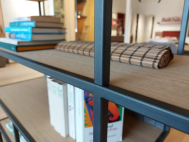 Bücherregal/Raumteiler rust. Asteiche Bianco geölt