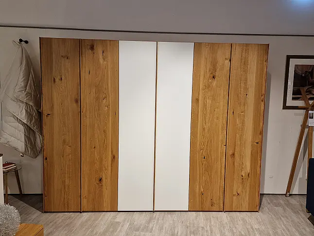 Soft Drehtürenschrank 12